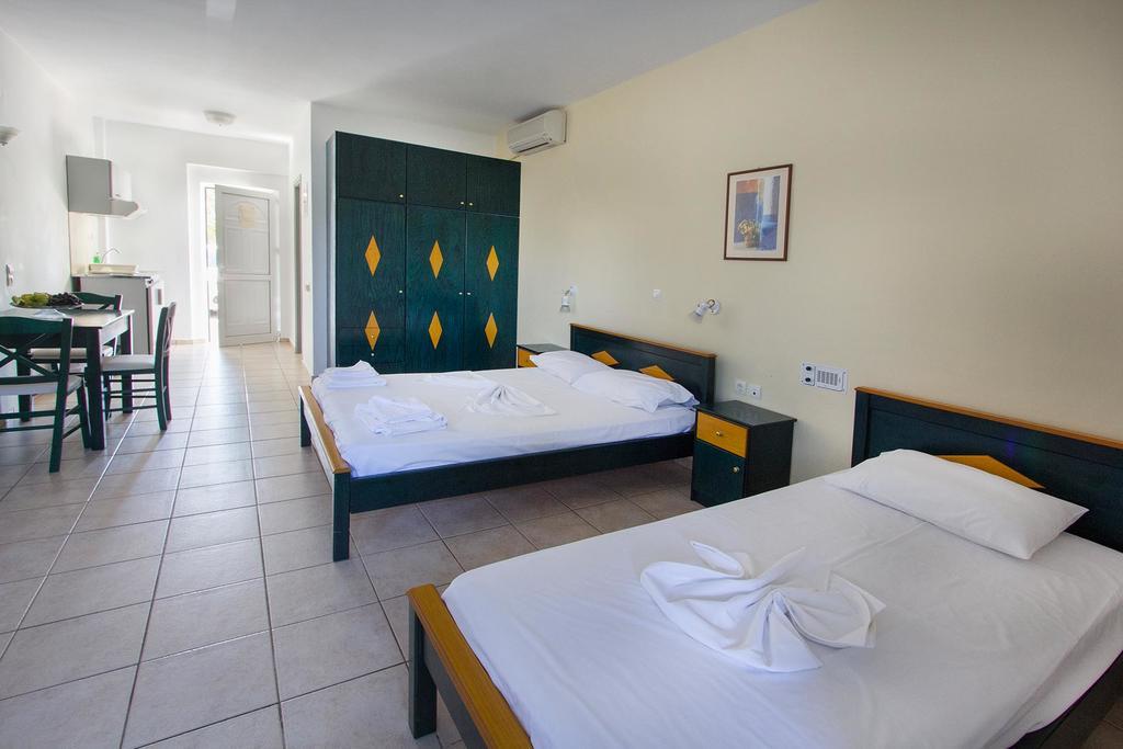 Aparthotel Pinelopi